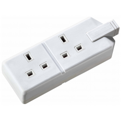 Masterplug 13A Rewireable Double Trailing Socket White
