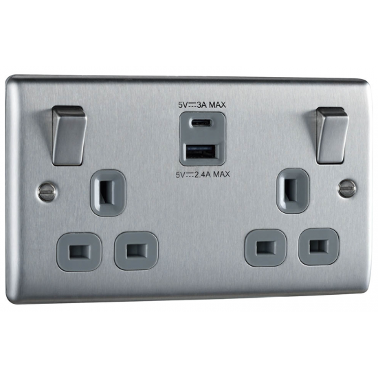 BG Nexus Brushed Steel 2G Skt USB A&C Grey