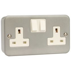 Scolmore CL036 Metal Clad Double Socket