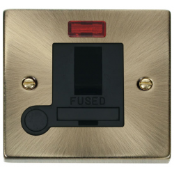 Click Ant-Brass SW-Fused-Spur-Neon Blk Ins